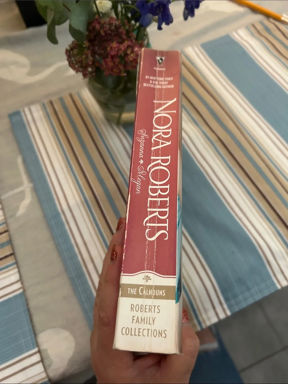 Nora Roberts the Calhouns Suzanna & Megan Paperback Book